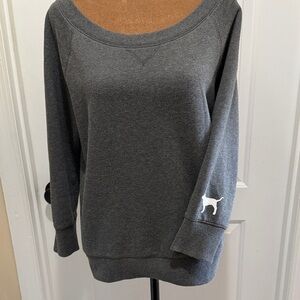 Victoria's Secret PINK Round Neck 3/4 Sleeve Gray Knit Sweatshirt w/Logo